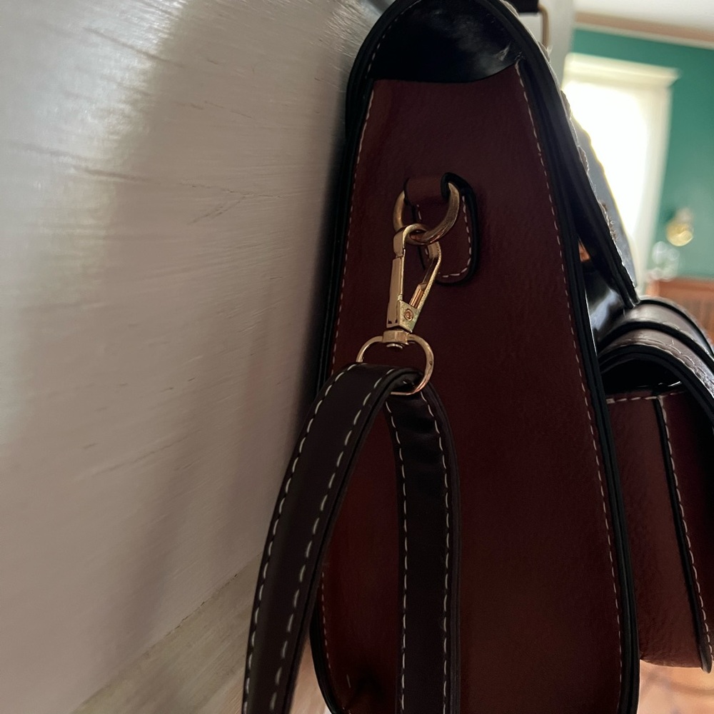 Bee-themed fashion backpack, mini, leather - Picture 4 of 8